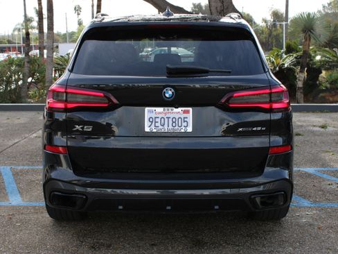 Used 2023 BMW X5 xDrive45e w/ M Sport Package image 5