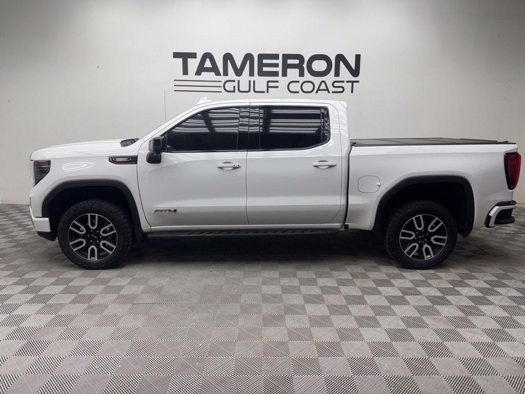 Used 2024 GMC Sierra 1500 AT4 w/ Technology Package AWD/4WD image 6