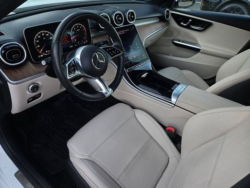 Used 2024 Mercedes-Benz C 300 4MATIC Sedan image 9