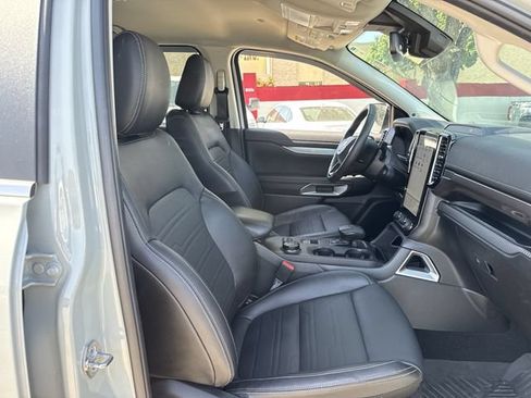 Used 2024 Ford Ranger Lariat w/ Trailer Tow Package AWD/4WD image 29