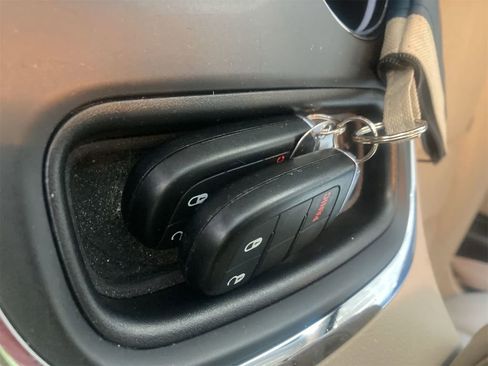 Used 2017 Dodge Durango SXT w/ Quick Order Package 23B image 8