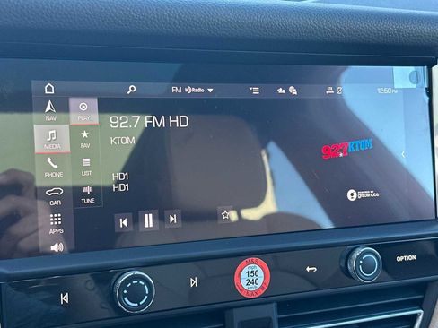 New 2026 Porsche Macan S image 19