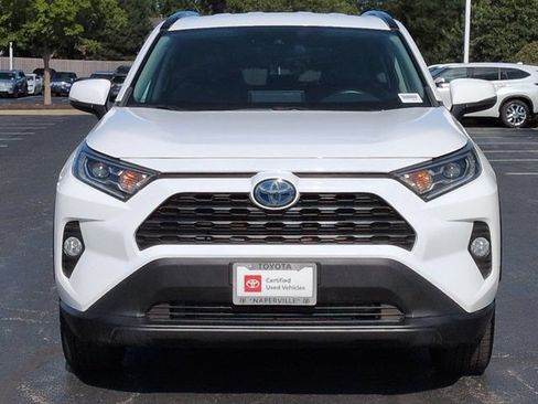 Certified 2020 Toyota RAV4 XLE w/ XLE Grade Weather Package AWD/4WD image 4