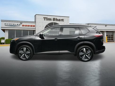 Used 2026 Nissan Rogue SL AWD/4WD image 2
