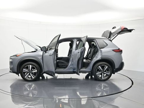 Used 2022 Nissan Rogue Platinum w/ Head-Up Display Package FWD image 46