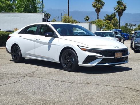 New 2026 Hyundai Elantra Sport FWD image 30