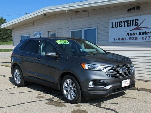Used 2022 Ford Edge Titanium AWD/4WD image 4