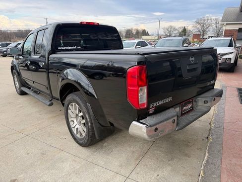 Used 2013 Nissan Frontier SL image 7