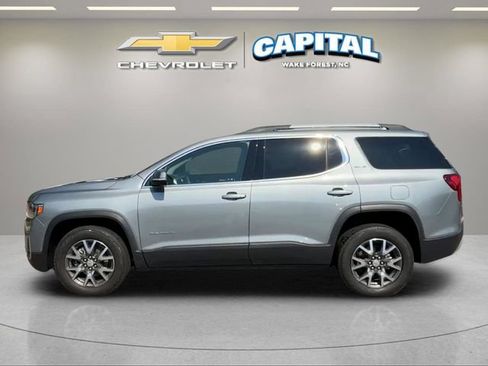 Used 2023 GMC Acadia SLE w/ Driver Convenience Package AWD/4WD image 2