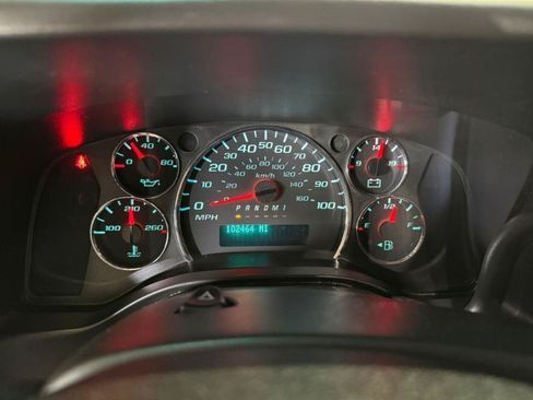 Used 2019 GMC Savana 2500 w/ Driver Convenience Package RWD image 14