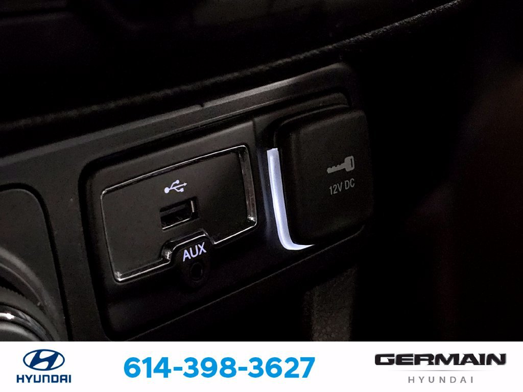 Used 2021 Jeep Renegade Latitude AWD/4WD image 33