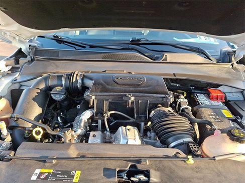 Used 2023 Jeep Compass Latitude w/ Sun and Sound Group image 25