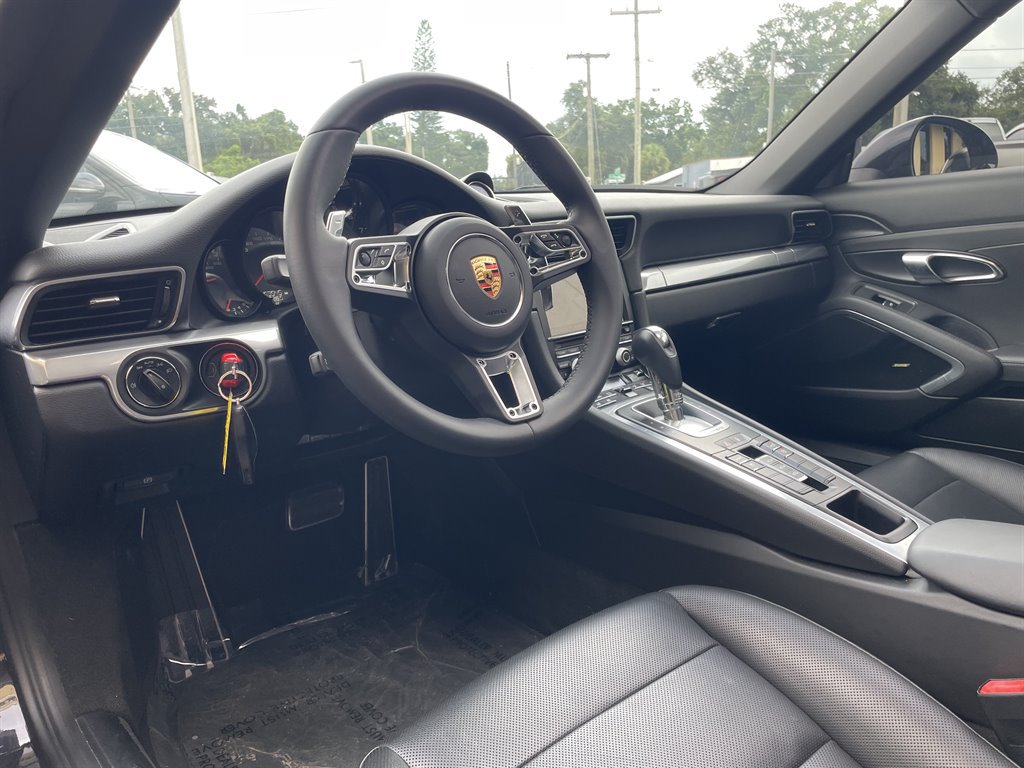 Used 2014 Porsche 911 Carrera image 15