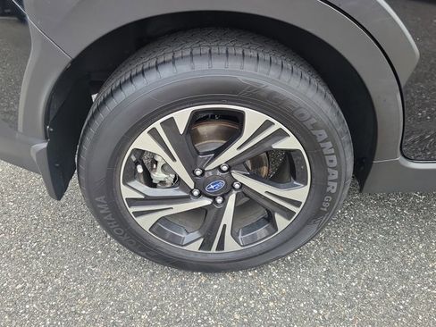 Used 2024 Subaru Crosstrek 2.0i Premium image 6