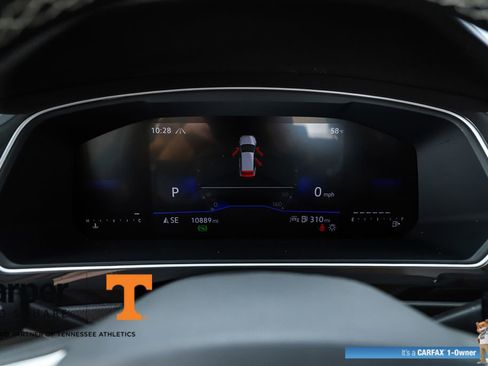 Used 2024 Volkswagen Tiguan SE image 27