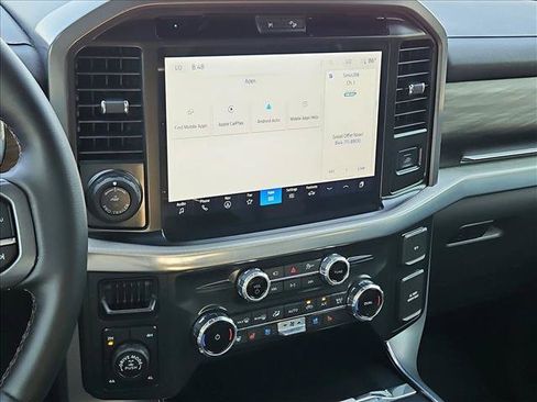 Used 2025 Ford F150 Lariat w/ Equipment Group 501A Mid AWD/4WD image 15