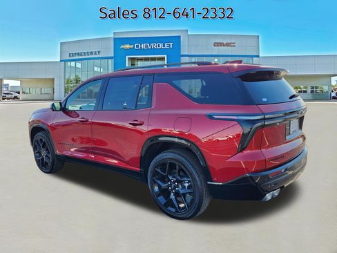 New 2026 Chevrolet Traverse RS image 3