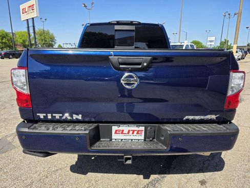 Used 2018 Nissan Titan PRO-4X w/ Pro-4x Convenience Package AWD/4WD image 6