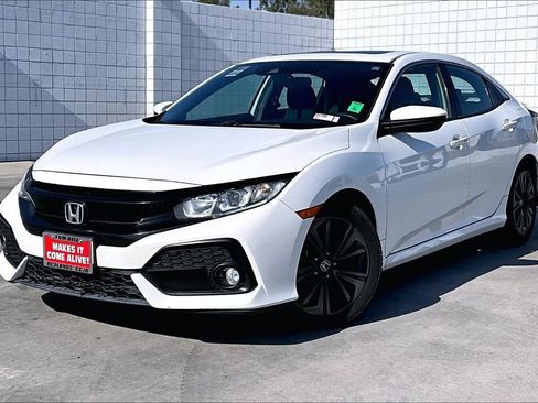 Used 2019 Honda Civic EX image 2