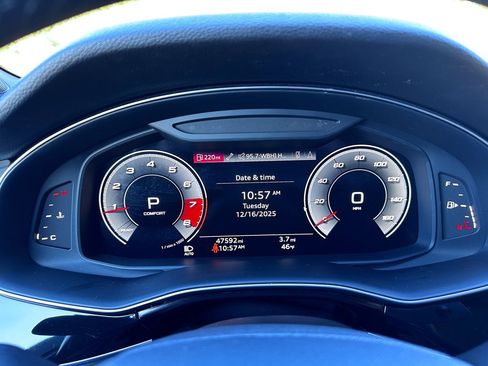 Used 2021 Audi Q7 2.0T Premium Plus w/ Premium Plus Package image 25