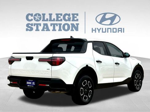 Used 2023 Hyundai Santa Cruz SEL AWD/4WD image 10
