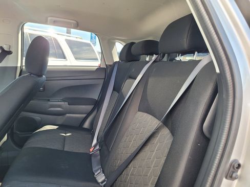 Used 2026 Mitsubishi Outlander Sport AWD image 12