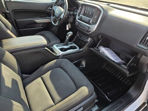 Used 2022 Chevrolet Colorado LT w/ Fleet Safety Package RWD image 40