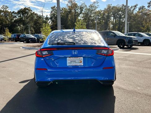 Used 2022 Honda Civic Sport image 4