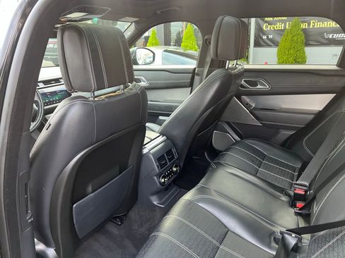Used 2018 Land Rover Range Rover Velar R-Dynamic HSE AWD/4WD image 29