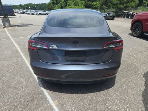 Used 2020 Tesla Model 3 Standard Range Plus RWD image 9