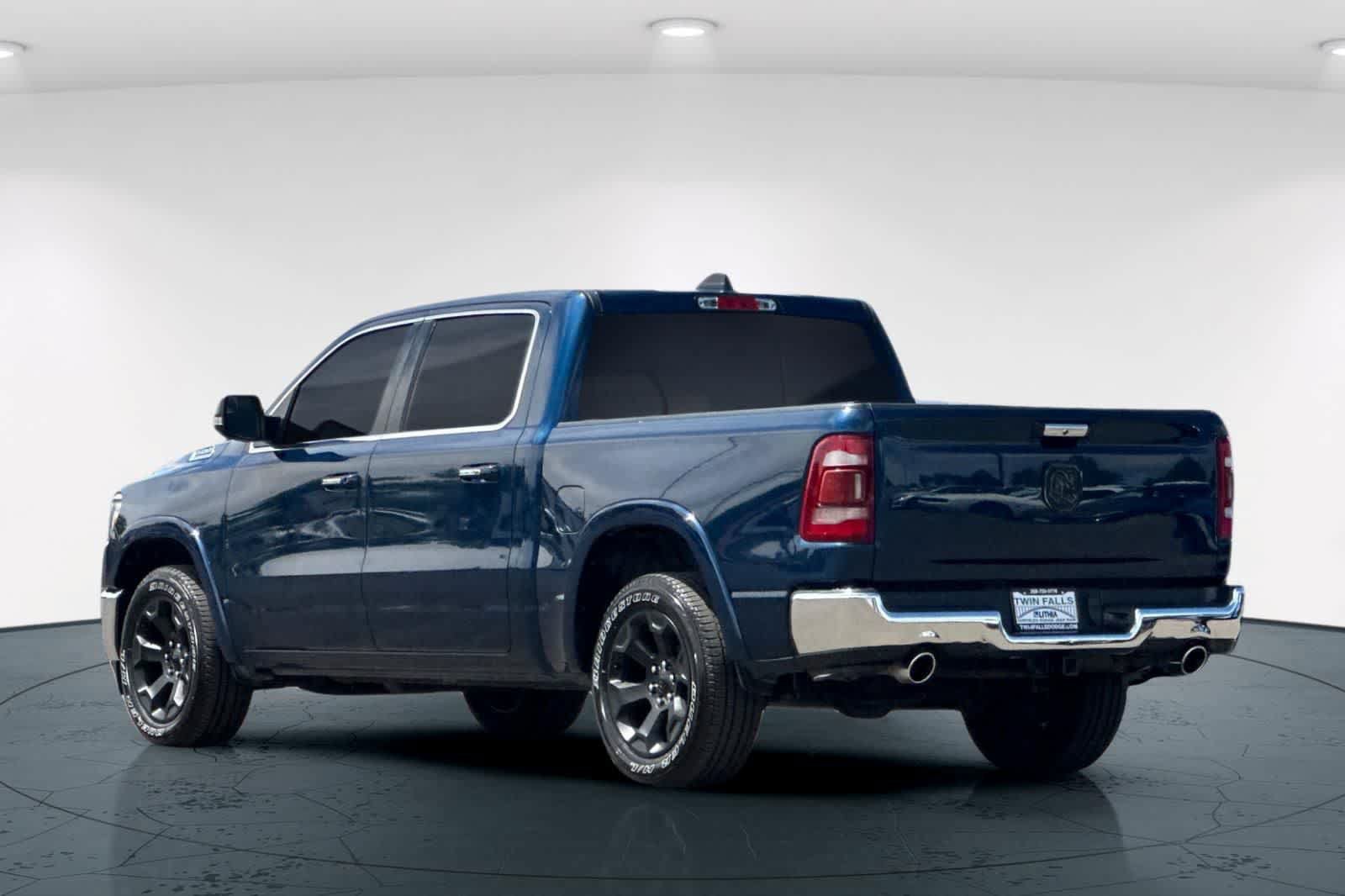 Used 2022 RAM 1500 Laramie AWD/4WD image 8