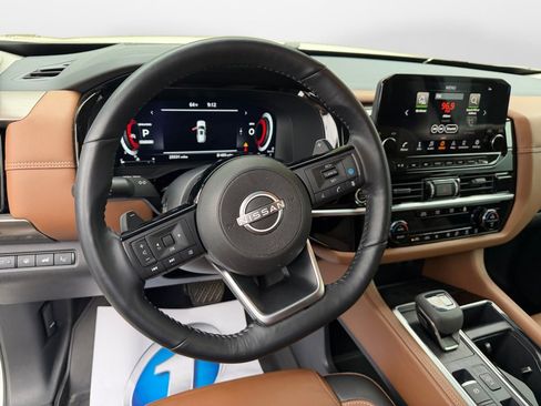 Certified 2024 Nissan Pathfinder Platinum FWD image 13