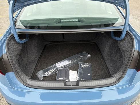 New 2026 Volkswagen Jetta SE image 24