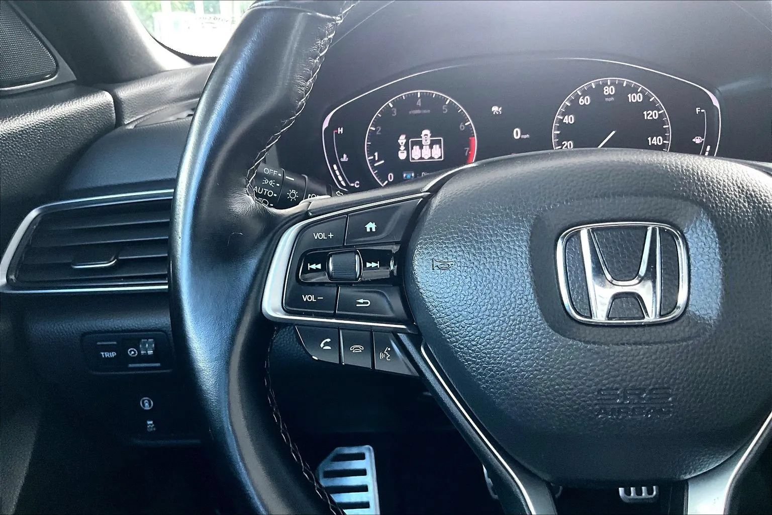 Used 2021 Honda Accord Sport image 10