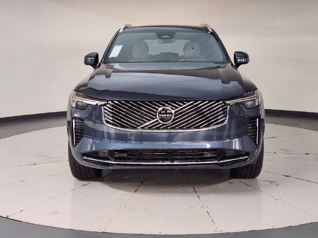 Certified 2026 Volvo XC90 B6 Plus w/ Protection Package Premier AWD/4WD image 9