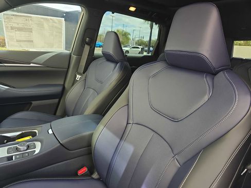 New 2026 INFINITI QX60 Sport w/ Dark Cargo Package image 21