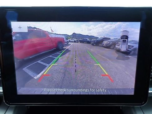 Used 2020 Ford Explorer XLT w/ Equipment Group 202A AWD/4WD image 28