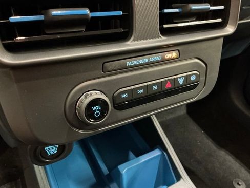 New 2026 Ford Maverick XLT w/ Equipment Group 301A AWD/4WD image 23