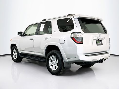 Used 2024 Toyota 4Runner SR5 Premium image 5