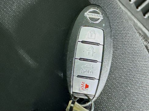 Used 2022 Nissan Sentra SV image 34