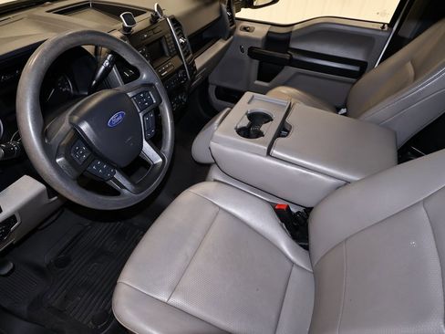 Certified 2022 Ford F350 XL w/ Power Equipment Group image 22