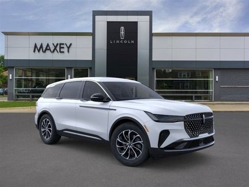 New 2026 Lincoln Nautilus Premier w/ Equipment Group 102A AWD/4WD image 29