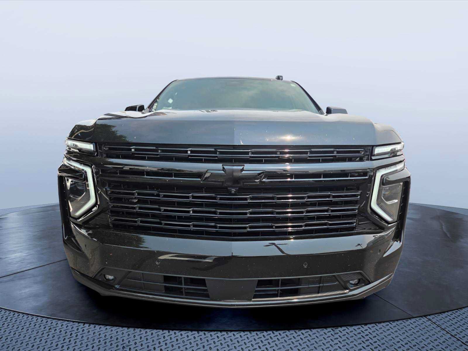 Used 2025 Chevrolet Tahoe High Country AWD/4WD image 7