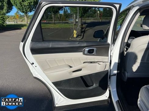 Used 2023 Kia Sorento SX Prestige AWD/4WD image 13