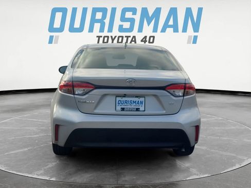 Used 2023 Toyota Corolla LE image 5