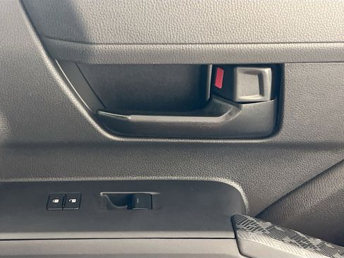 Used 2024 Toyota Tacoma SR5 w/ SR5 Upgrade Package image 32