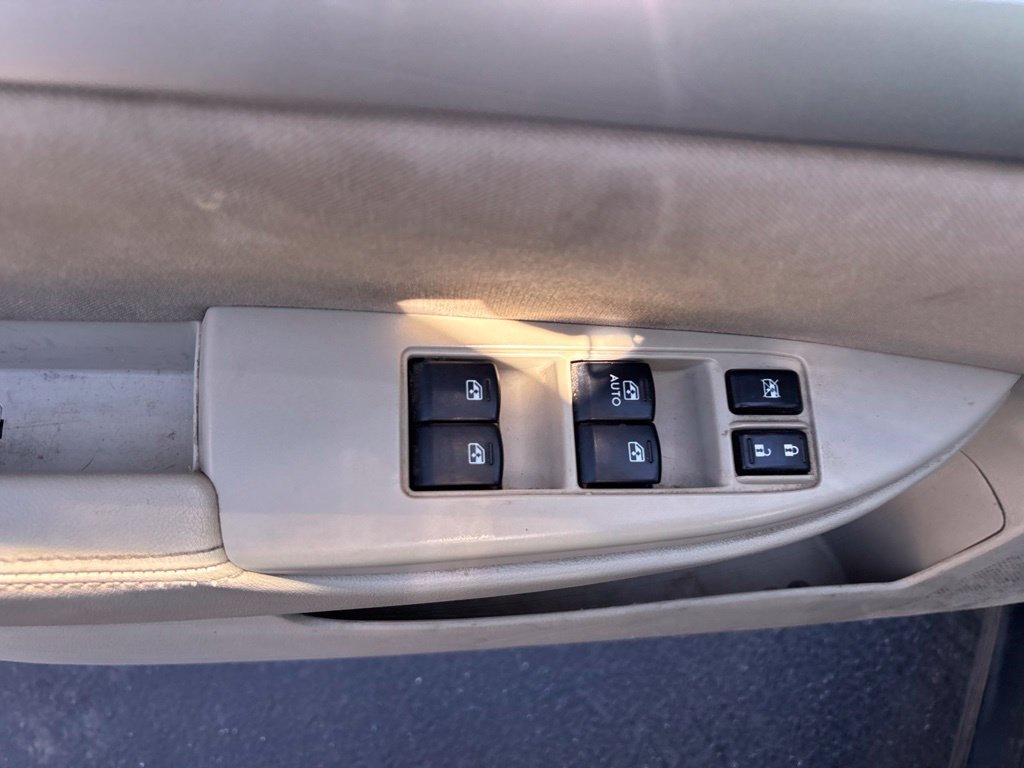Used 2014 Subaru Outback 2.5i w/ Popular Package #2 AWD/4WD image 14