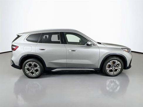 Used 2025 BMW X1 xDrive28i AWD/4WD image 7