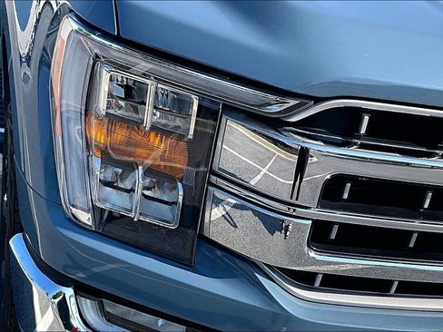 Certified 2023 Ford F150 Lariat w/ Trailer Tow Package AWD/4WD image 33
