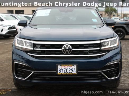 Used 2022 Volkswagen Atlas Cross Sport SEL R-Line image 2
